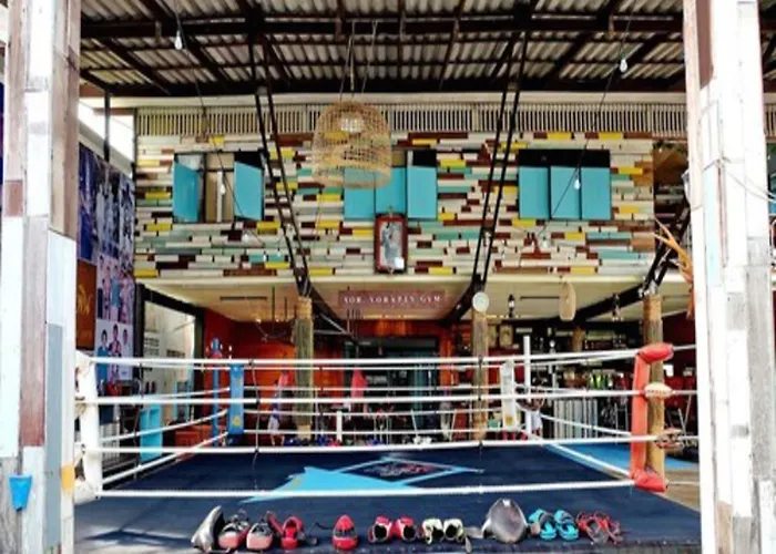 Sor Vorapin Muay Thai *